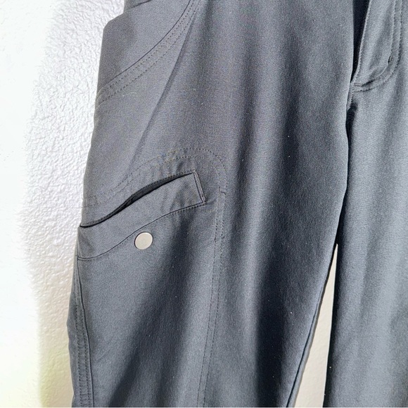 COLUMBIA SPORTSWEAR Boot Cut Mid Rise Black Hiking Pants Women's Size 8 - Picture 4 of 10